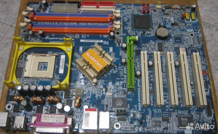 Материнские платы Socket 775 478