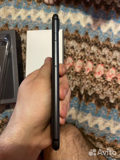 iPhone 8 Plus, 64 ГБ