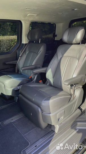 Hyundai Staria 2.2 AT, 2025, 9 042 км