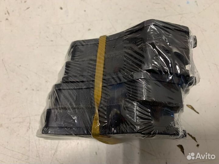 Колодки дисковые передние Volkswagen Passat B3