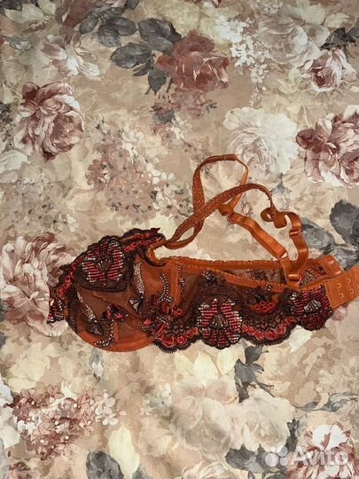 Бюстгалтер 75В новый