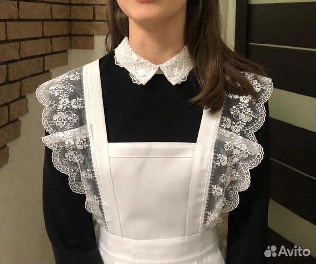 Фартук школьшый белый