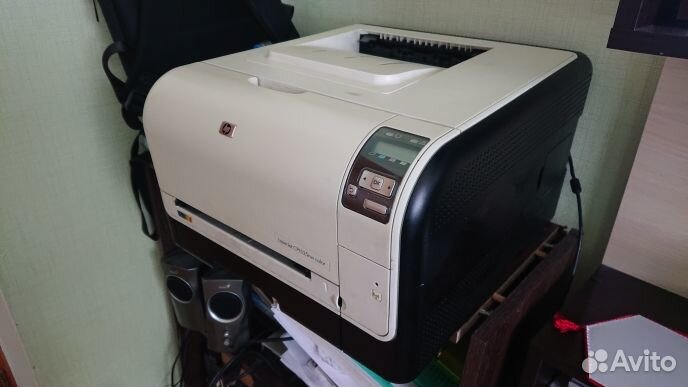 Цветной принтер HP Color LaserJet CP1525nw