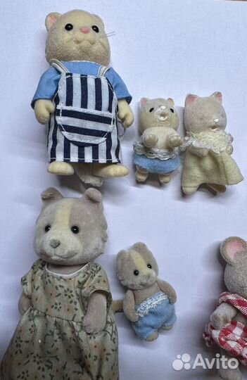 Животные Sylvanian Families