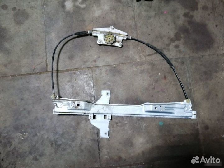 Стеклоподъемник передний правый Citroen C4