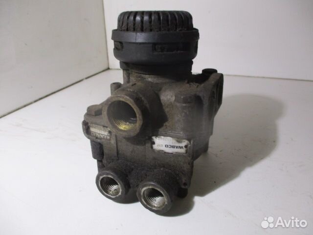 Ускорительный клапан Wabco 9730112060