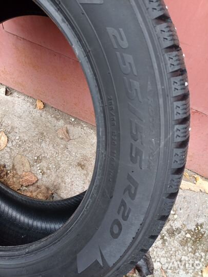 Pirelli Ice Zero 255/55 R20 28H