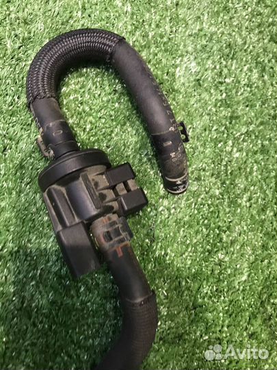 Клапан вентиляции Volkswagen