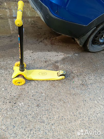 Самокат детский трехколесный бу