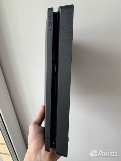 Sony PS4 Slim Свежая