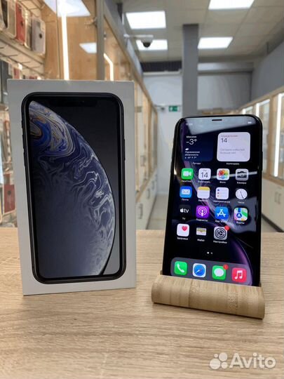 iPhone Xr, 64 ГБ