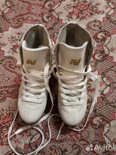 Коньки фигурные