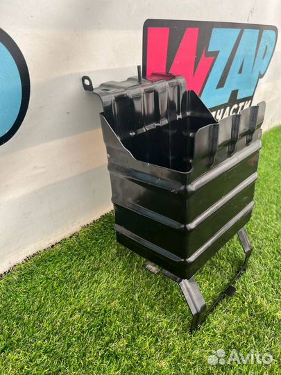 Полка аккумулятора Tesla Model X 2018