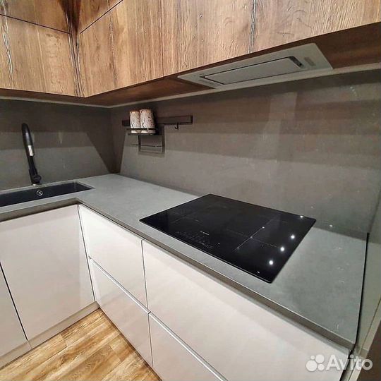 Кухонный гарнитур на заказ. Долговечные материалы