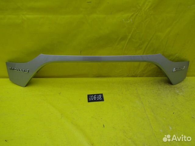 Накладка крышки Mazda 3 (BM) 15-18г 10618