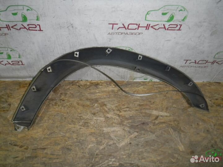Накладка крыла передняя левая Suzuki Grand Vitara
