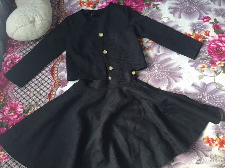 Костюм женский