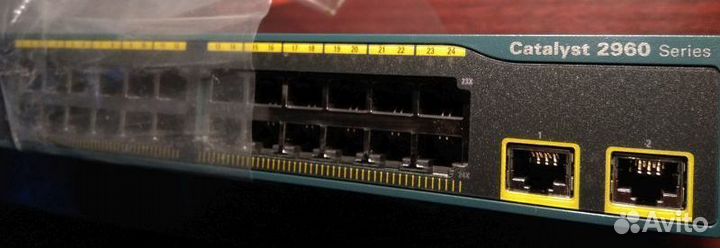 Коммутатор Catalyst WS-C2960-24TT-L