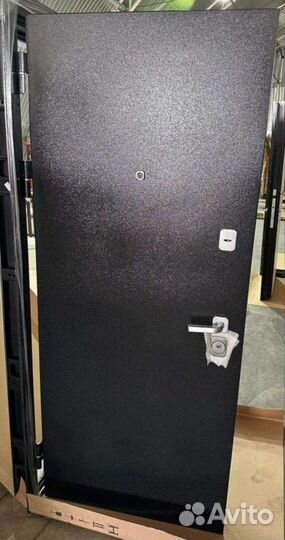 Двери входные, 10,5 см., со склада