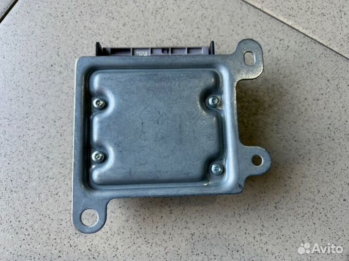 Блок управления AIR BAG Renault Duster пробег