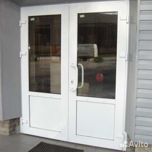 Пластиковые двери на заказ