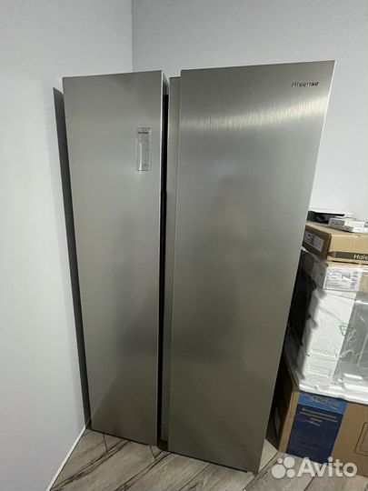 Холодильник hisense