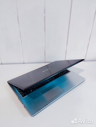 Тонкий Asus игровой отл с(i5/8/две видео карти