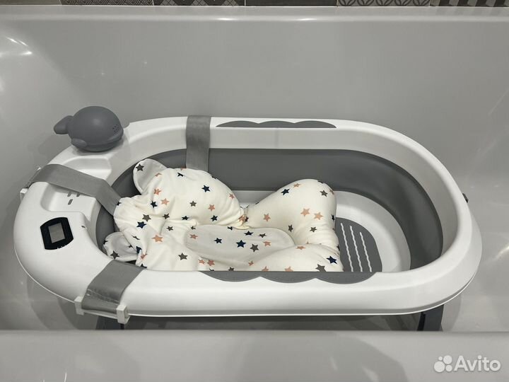 Ванночка для купания новорожденного