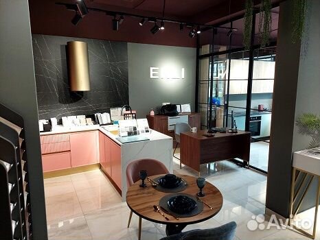 Мебельный магазин