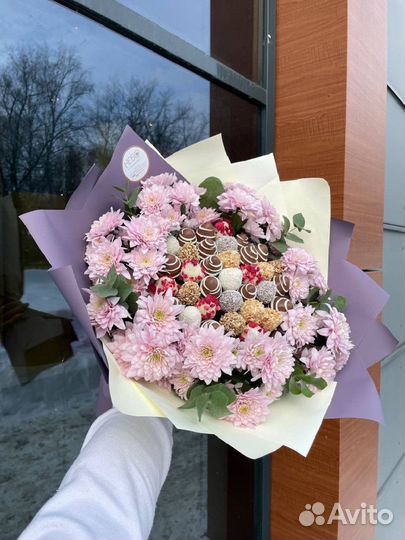 Клубника в шоколаде, Букеты с клубникой