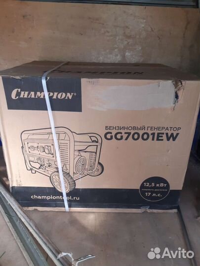 Бензиновый генератор Champion GG7001EW