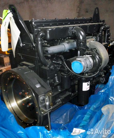 Двигатель Cummins M11-C380 E20 (camc) (оригинал)