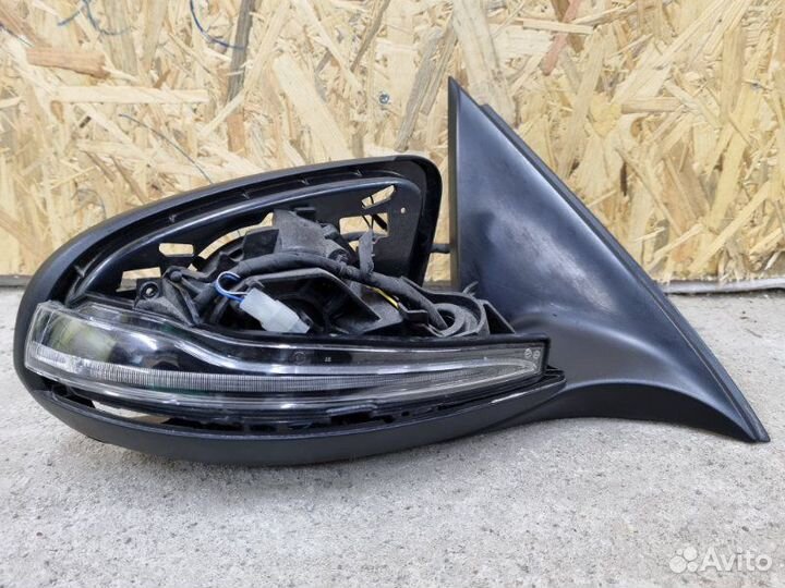 Зеркало правое Mercedes-Benz Glc-Class X253 С 2015