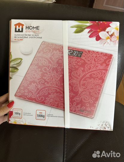 Весы напольные. Новые. Электронные