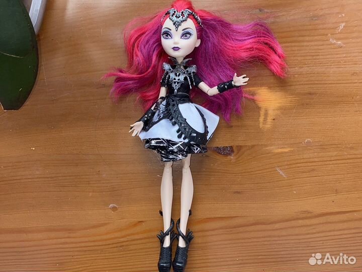 Кукла Монстр Хай Мира Шардс
