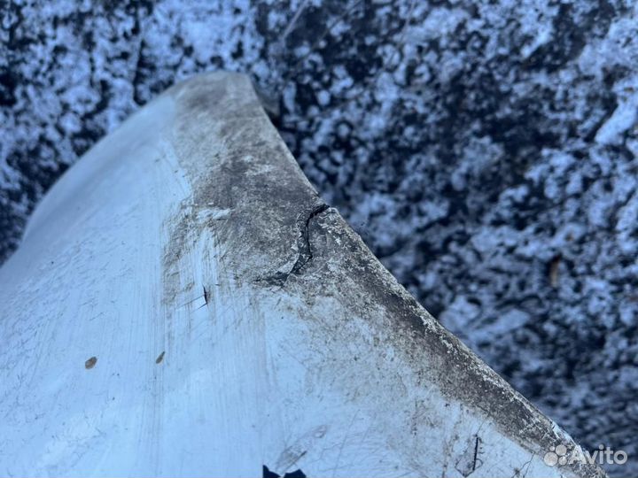 Бампер задний Mazda Familia BJ