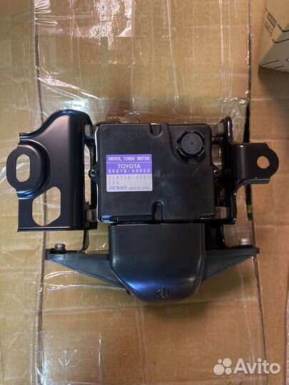 Блок управления турбинами Toyota Land Cruiser 200