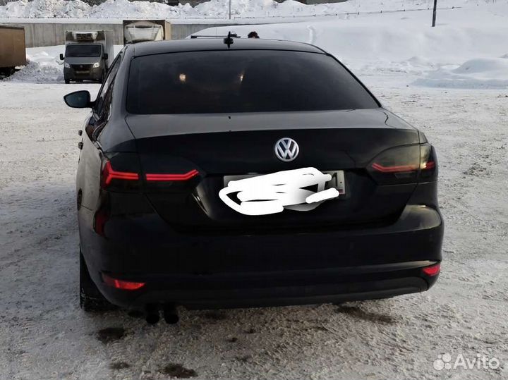 Задние фонари на volkswagen jetta 6