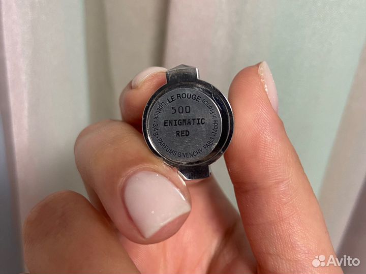 Помада givenchy le rouge