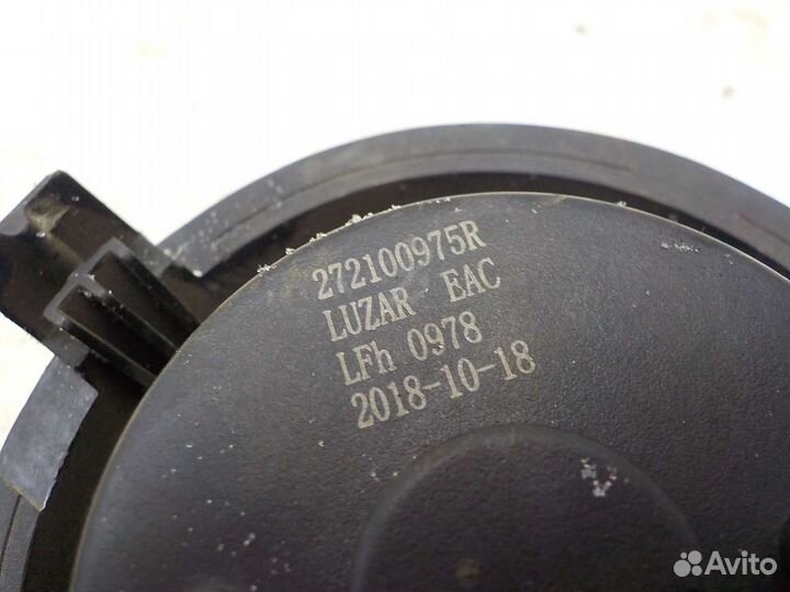 Моторчик печки Renault Logan 2