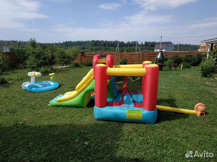 Надувной игровой центр