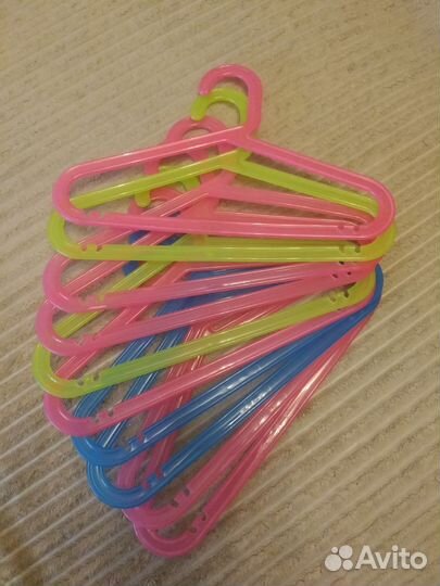Вешалки плечики IKEA детские