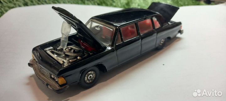 Модельки машин 1:43 сделано в СССР