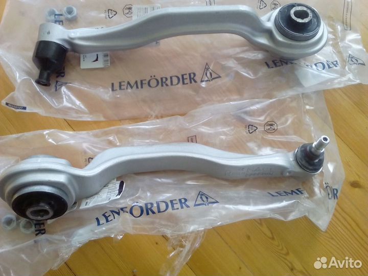 Нижние рычаги на Mercedes W211 W219