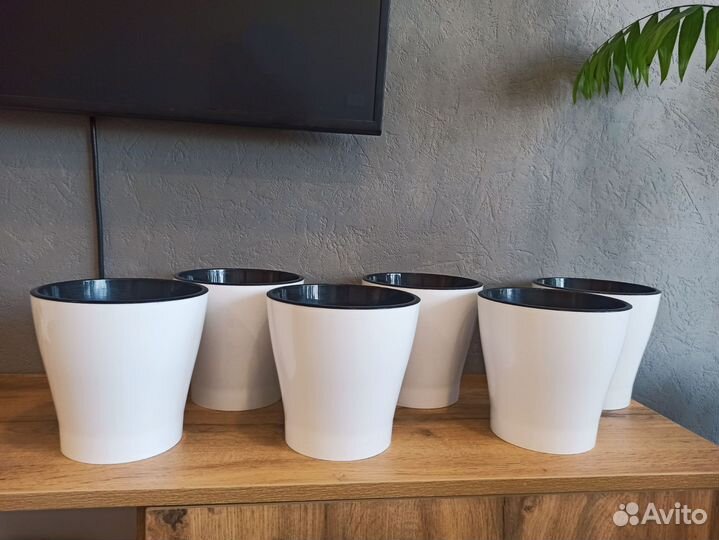 Горшок для цветов двойной (с автополивом)