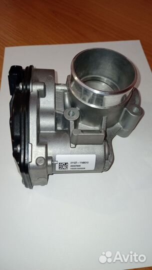 Патрубок дроссельный 211271148010 оригинал новый