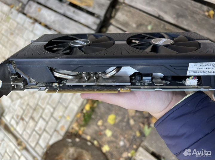 Видеокарта Sapphire RX 570 8GB