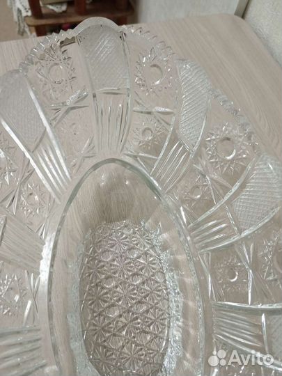 Большой хрустальный салатник СССР