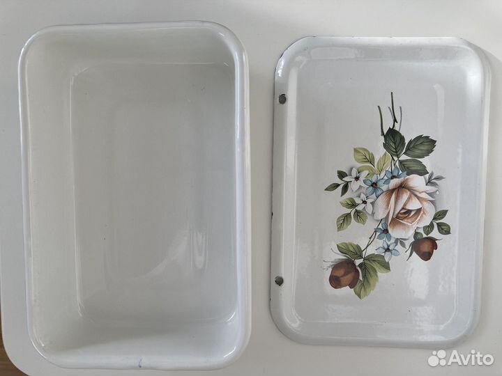 Эмалированный лоток СССР