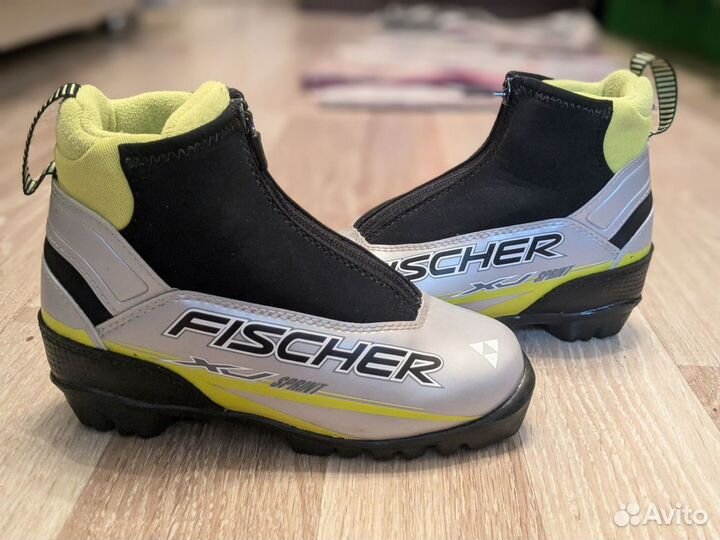 Лыжные ботинки fischer